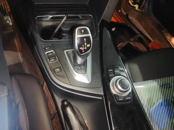 BMW 3 Series 2017, 102500 км, за 11097 USD - фото 12