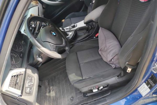 BMW 3 Series 2017, 153100 км, за 11569 USD - фото 13