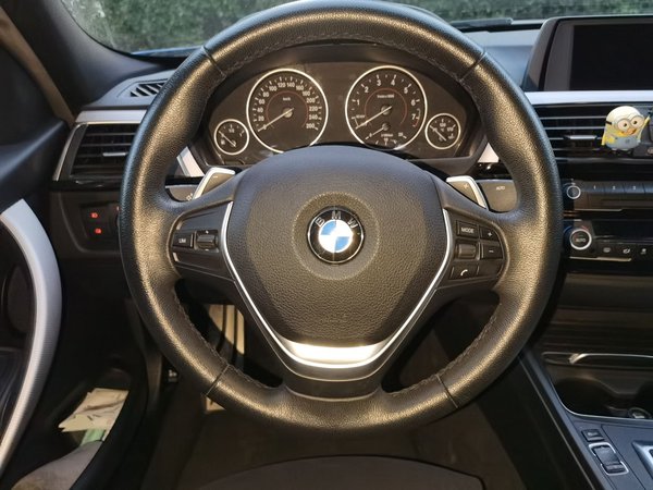 BMW 3 Series 2017, 87800 км, за 11391 USD - фото 11