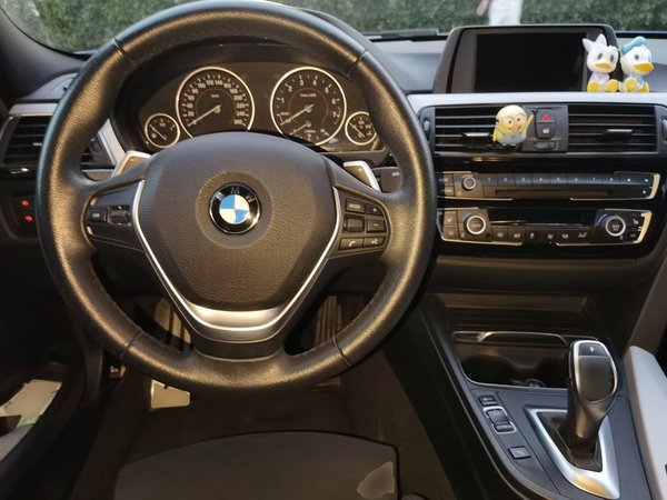 BMW 3 Series 2017, 87800 км, за 11391 USD - фото 10