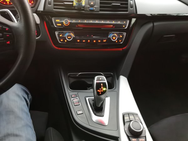 BMW 3 Series 2017, 87800 км, за 11391 USD - фото 15