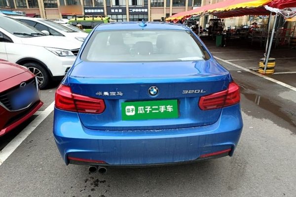 BMW 3 Series 2017, 94000 км, за 12733 USD