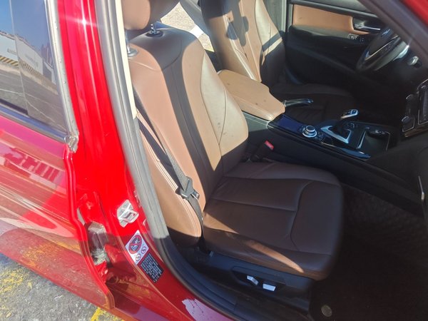 BMW 3 Series 2017, 116900 км, за 11242 USD - фото 15