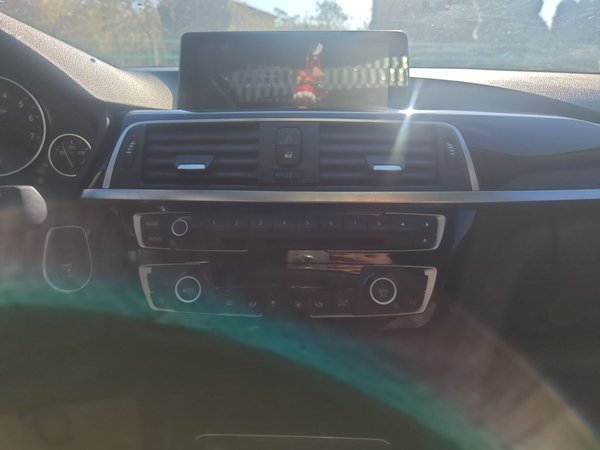 BMW 3 Series 2017, 116900 км, за 11242 USD