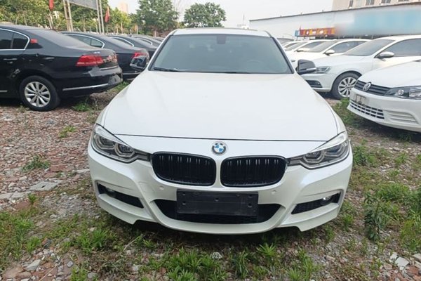 BMW 3 Series 2017, 108200 км, за 11481 USD