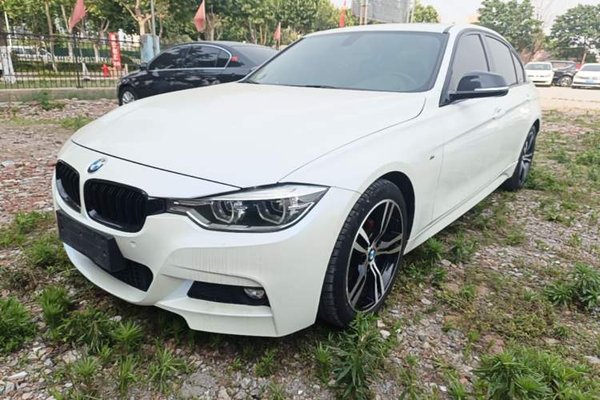 BMW 3 Series · 2017 год