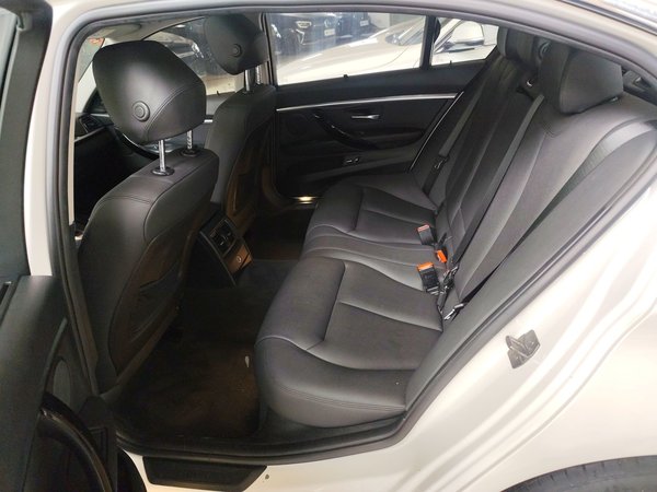 BMW 3 Series 2017, 121199 км, за 12106 USD - фото 19