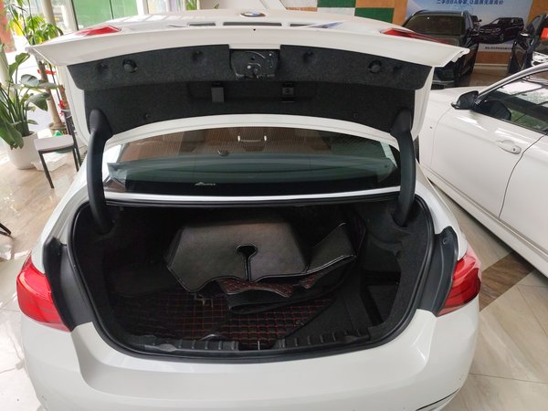 BMW 3 Series 2017, 121199 км, за 12106 USD - фото 18