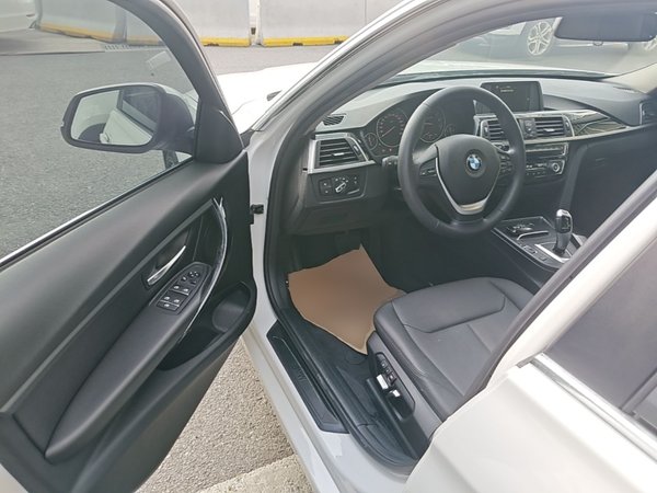 BMW 3 Series 2017, 82000 км, за 12779 USD - фото 19