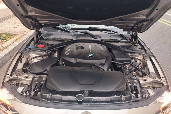 BMW 3 Series 2018, 100800 км, за 11585 USD - фото 21