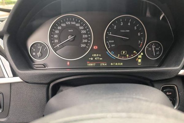BMW 3 Series 2018, 100800 км, за 11585 USD - фото 12
