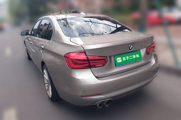 BMW 3 Series 2018, 100800 км, за 11585 USD