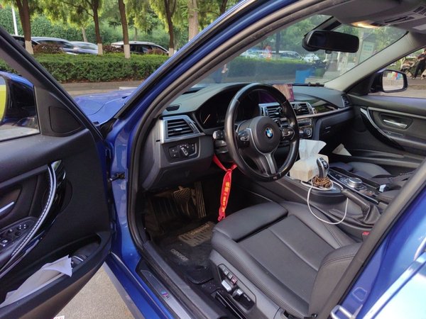 BMW 3 Series 2018, 175400 км, за 10535 USD - фото 17