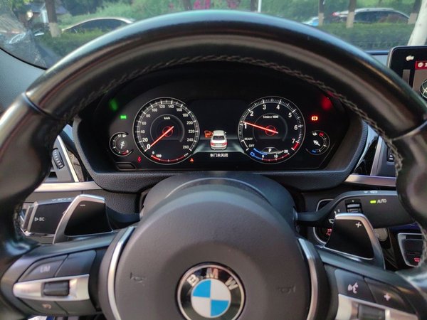 BMW 3 Series 2018, 175400 км, за 10535 USD - фото 12