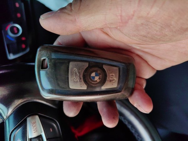 BMW 3 Series 2018, 175400 км, за 10535 USD - фото 9