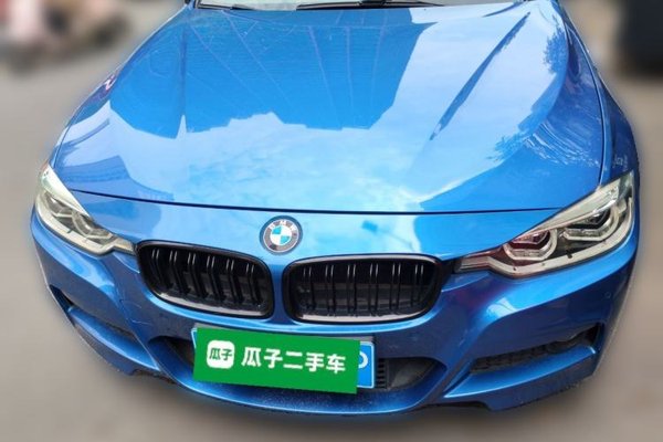 BMW 3 Series 2018, 93300 км, за 12132 USD
