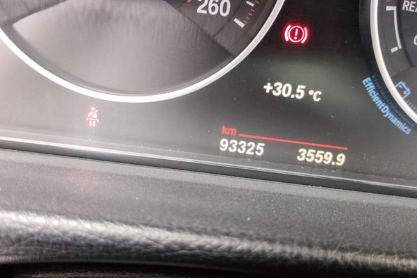 BMW 3 Series 2018, 93300 км, за 12132 USD - фото 12
