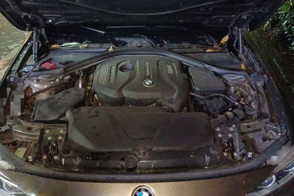 BMW 3 Series 2018, 121800 км, за 12367 USD - фото 21
