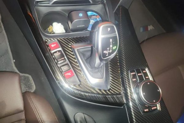 BMW 3 Series 2018, 85600 км, за 13679 USD - фото 11