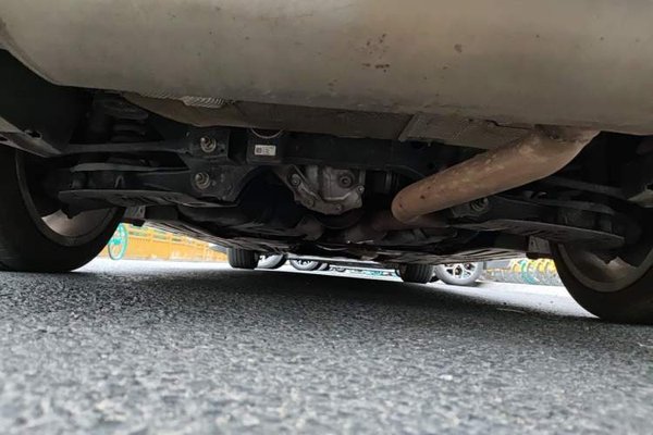BMW 3 Series 2018, 110200 км, за 14778 USD - фото 25