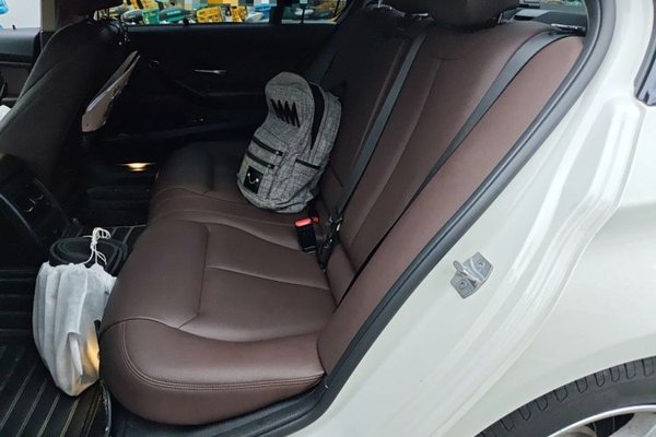 BMW 3 Series 2018, 110200 км, за 14778 USD - фото 17