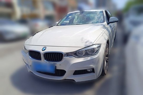 BMW 3 Series · 2018 год