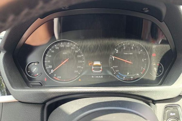 BMW 3 Series 2018, за 12961 USD - фото 8