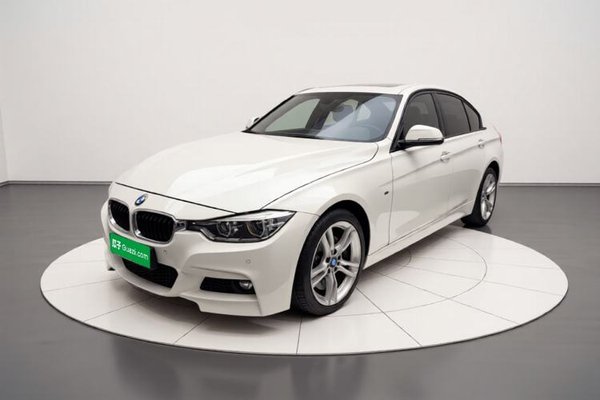 BMW 3 Series · 2018 год