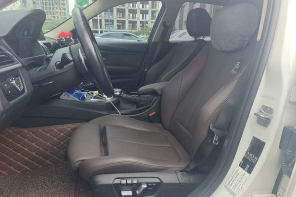 BMW 3 Series 2018, 38600 км, за 16551 USD - фото 15