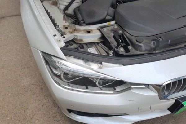BMW 3 Series 2018, 59900 км, за 11002 USD - фото 23