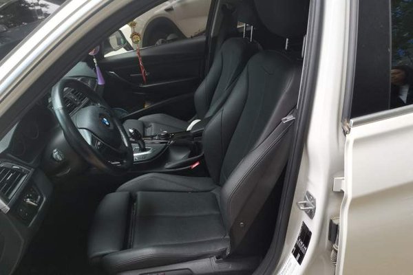 BMW 3 Series 2018, 59900 км, за 11002 USD - фото 15
