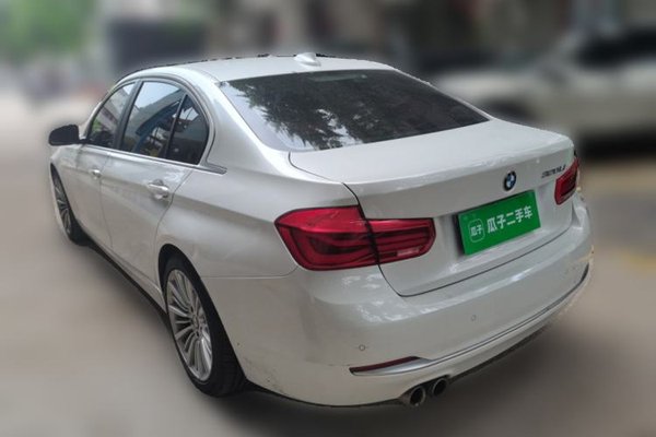 BMW 3 Series 2018, 59900 км, за 11002 USD