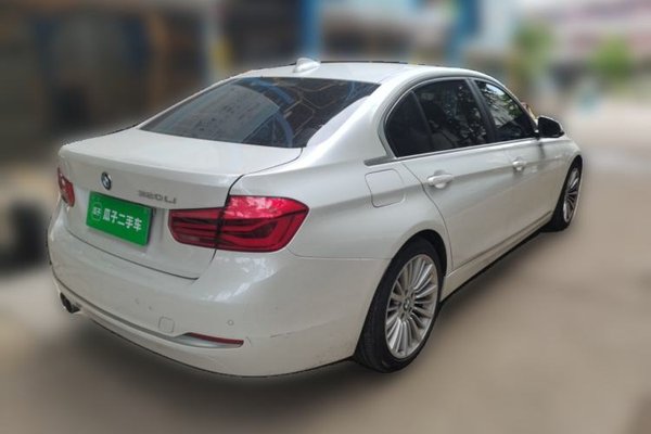 BMW 3 Series 2018, 59900 км, за 11002 USD - фото 6