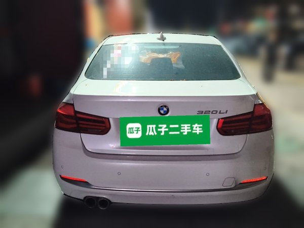 BMW 3 Series 2018, 68000 км, за 13983 USD