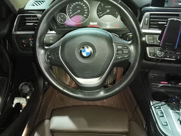 BMW 3 Series 2018, 68000 км, за 13983 USD - фото 15
