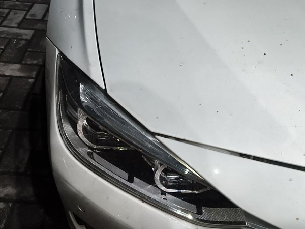 BMW 3 Series 2018, 68000 км, за 13983 USD