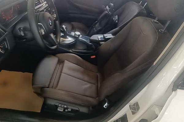 BMW 3 Series 2018, за 15293 USD - фото 18