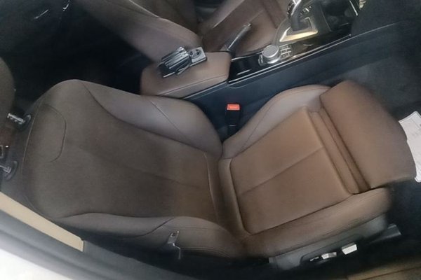 BMW 3 Series 2018, за 15293 USD - фото 23