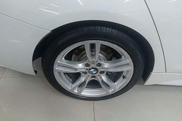 BMW 3 Series 2018, за 15293 USD - фото 10