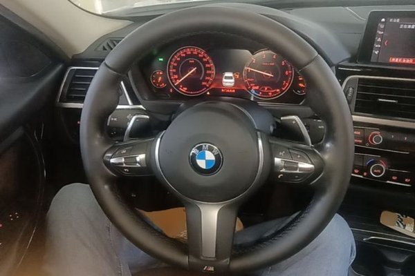 BMW 3 Series 2018, за 15293 USD - фото 14