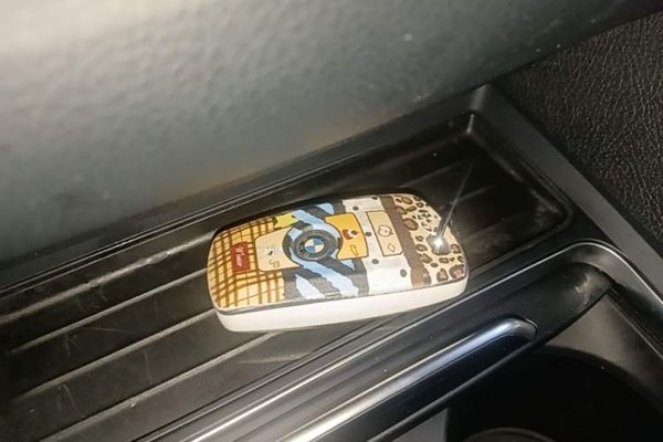 BMW 3 Series 2018, за 15293 USD - фото 12
