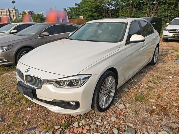 BMW 3 Series · 2018 год