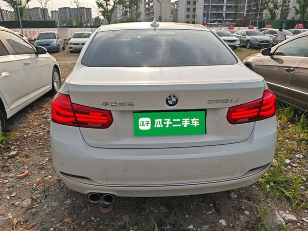 BMW 3 Series 2018, 97600 км, за 13410 USD