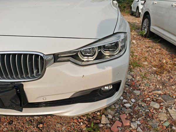 BMW 3 Series 2018, 97600 км, за 13410 USD - фото 9