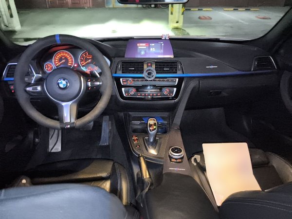 BMW 3 Series 2018, 98000 км, за 13304 USD - фото 10