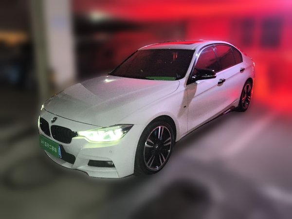 BMW 3 Series · 2018 год