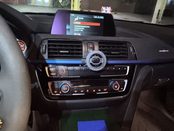 BMW 3 Series 2018, 98000 км, за 13304 USD - фото 14