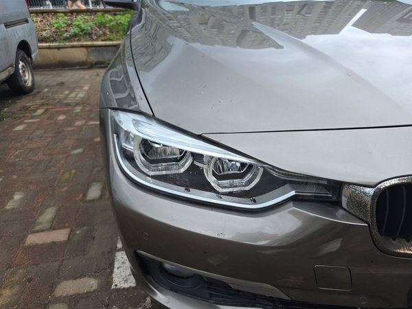 BMW 3 Series 2019, 84000 км, за 11792 USD - фото 7