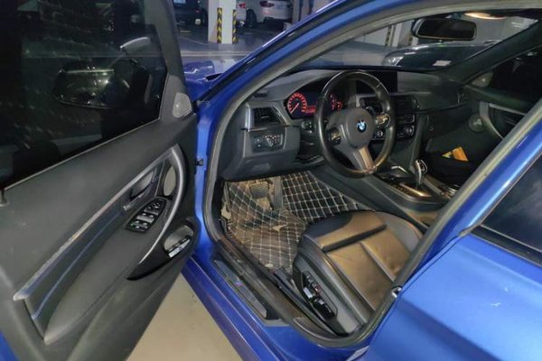 BMW 3 Series 2019, 68900 км, за 16496 USD - фото 17