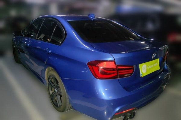 BMW 3 Series 2019, 68900 км, за 16496 USD